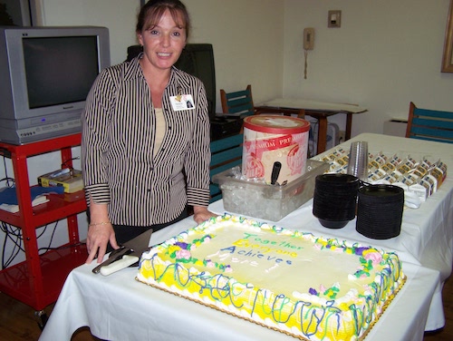 LeadingAge PA's Leader of the Year 2023 award winner Jackie Donnelly serving cake