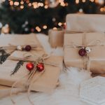 A bunch of Christmas gifts in brown wrapping paper