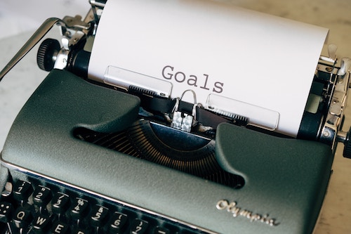 Setting goals on a typewriter